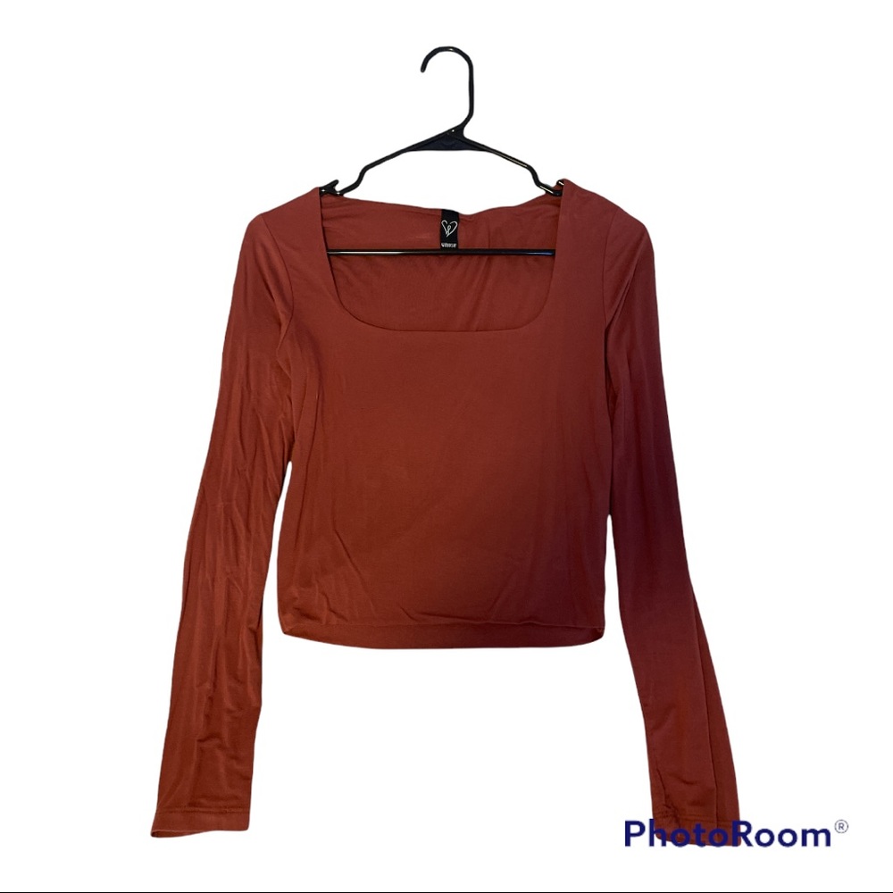 WINSOR CROP TOP